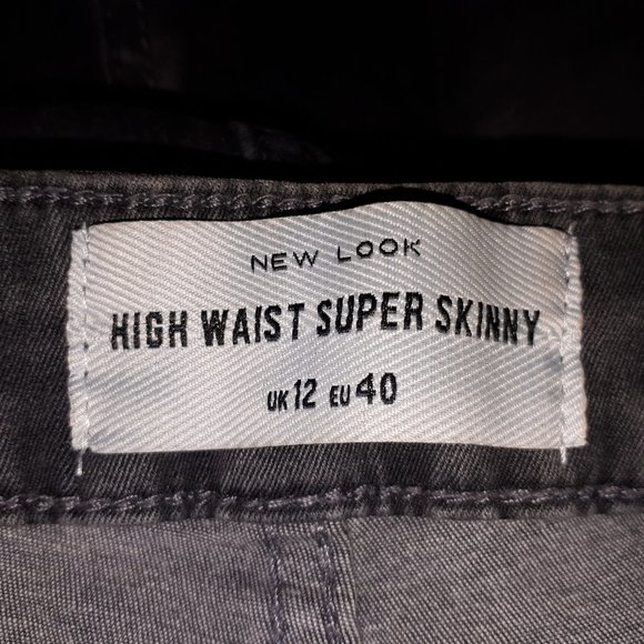 Jeans - Picture 4 of 4